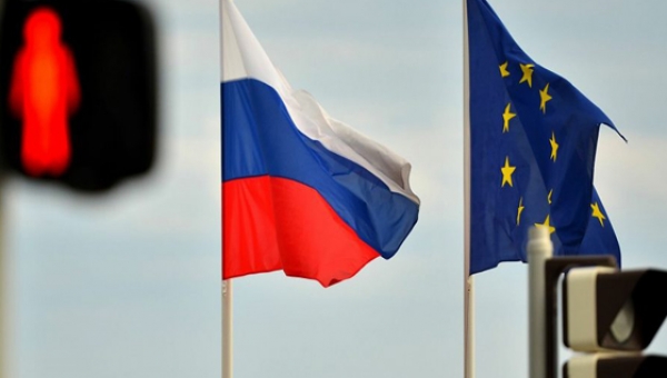 Глава МИД России заявил о разрушенных Брюсселем отношениях РФ и ЕС