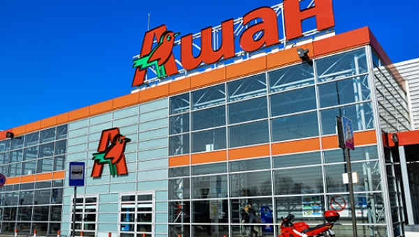 Компания «Ашан» за год уменьшила число супермаркетов в России на треть