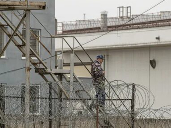 Заключенные ангарской колонии ИК-2 в Ангарске объявили голодовку, протестуя против пыток. 