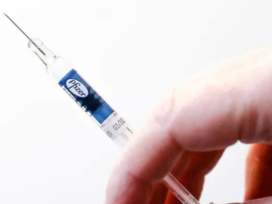 70-летний израильтянин умер через два часа после прививки от коронавируса