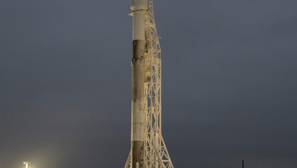 SpaceX в третий раз перенесла запуск ракеты с интернет-спутниками	