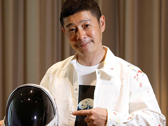 Японский миллиардер ищет 8 спутников для совместного полёта на Луну