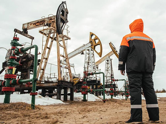 Цена нефти марок Brent и WTI растут 4 сессию подряд 