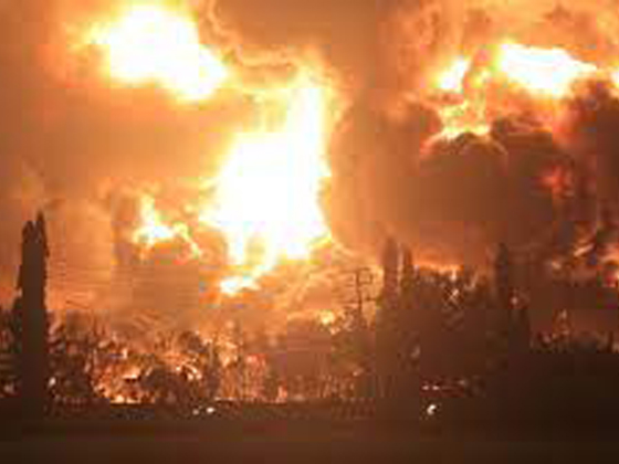 В Индонезии на нефтеперерабатывающем заводе произошёл взрыв