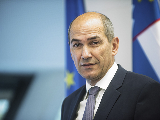 Премьер Словении призвал ЕС подготовиться к четвёртой волне коронавируса